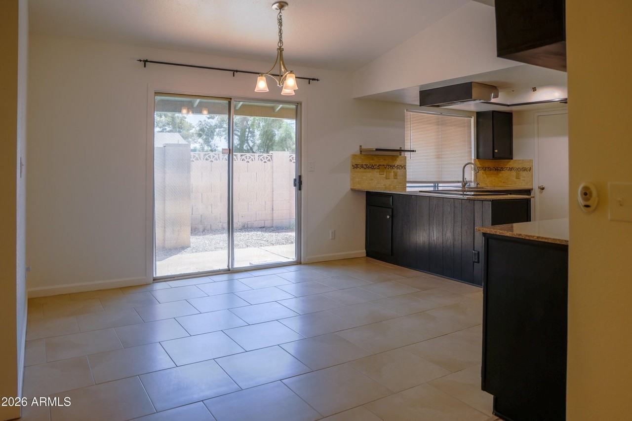 17819 North 45th Avenue - Photo 7 of 25