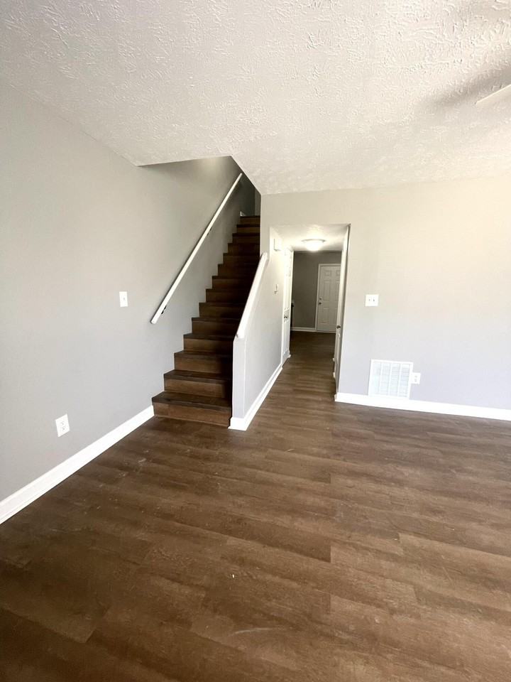 3705 Trent Cir - Photo 4 of 4