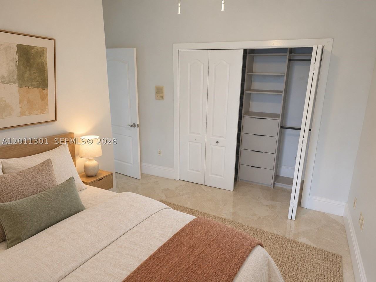 7625 Sw 75th Ave #0 - Photo 5 of 15