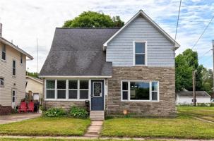 featured image of 2311 East Grand Avenue