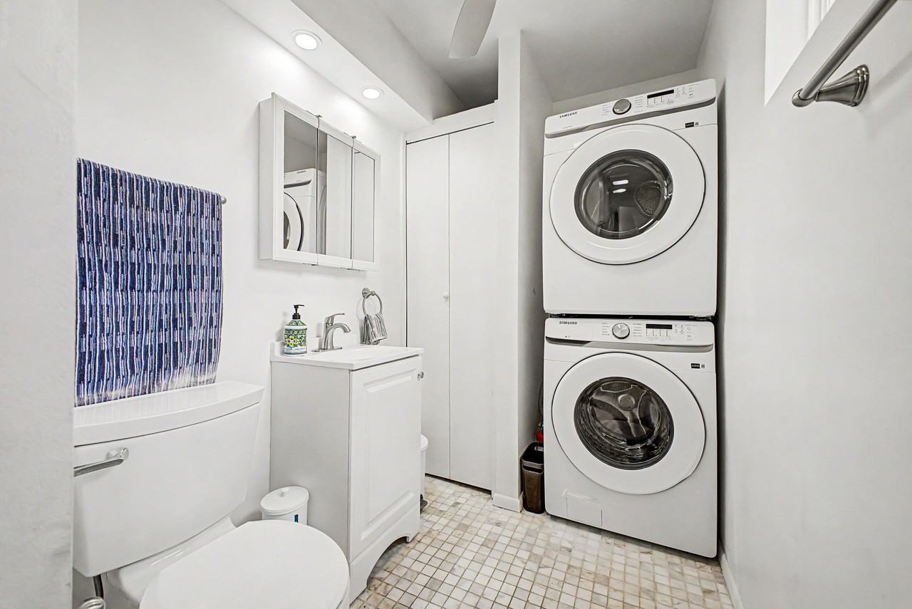 8111 E Glenrosa Ave #1 - Photo 3 of 12