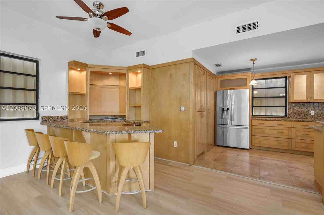 12845 Sw 49th Ter #2 - Photo 5 of 24