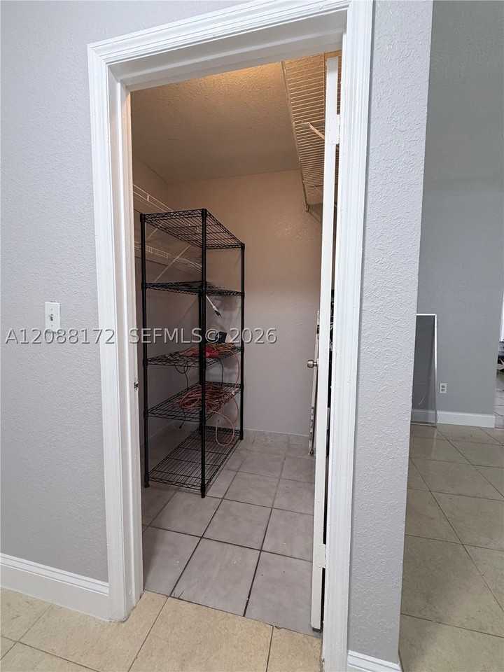 22201 Sw 103rd Ave #22201 - Photo 5 of 20