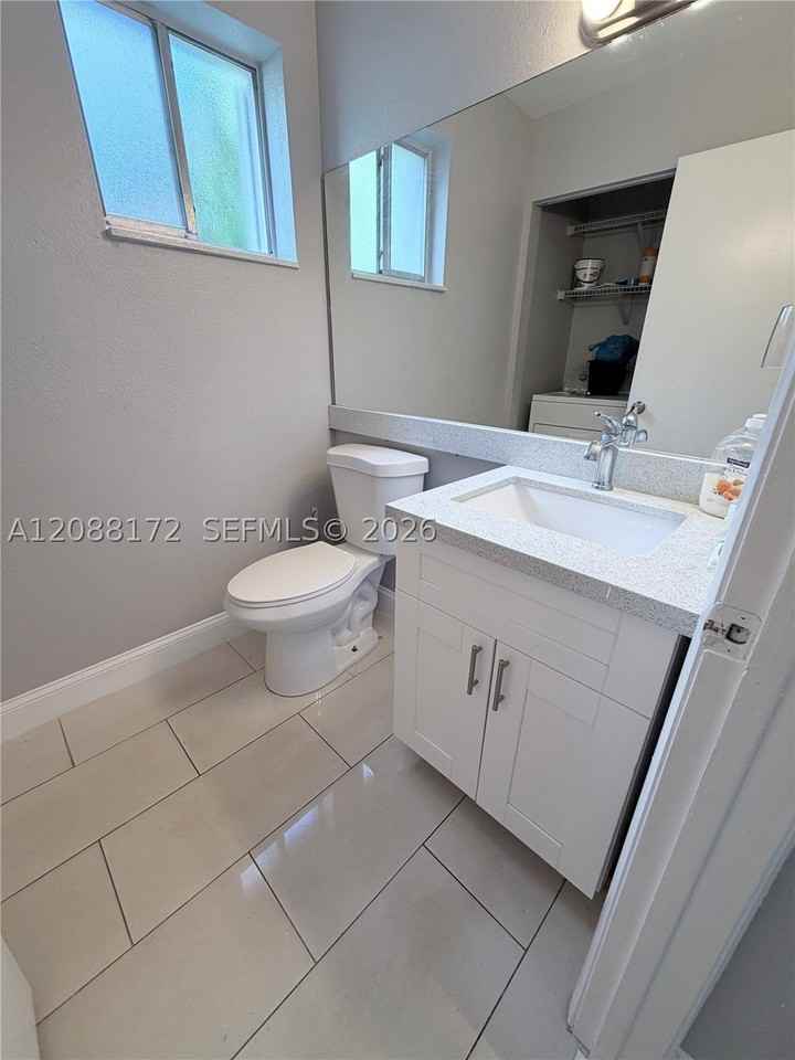 22201 Sw 103rd Ave #22201 - Photo 6 of 20