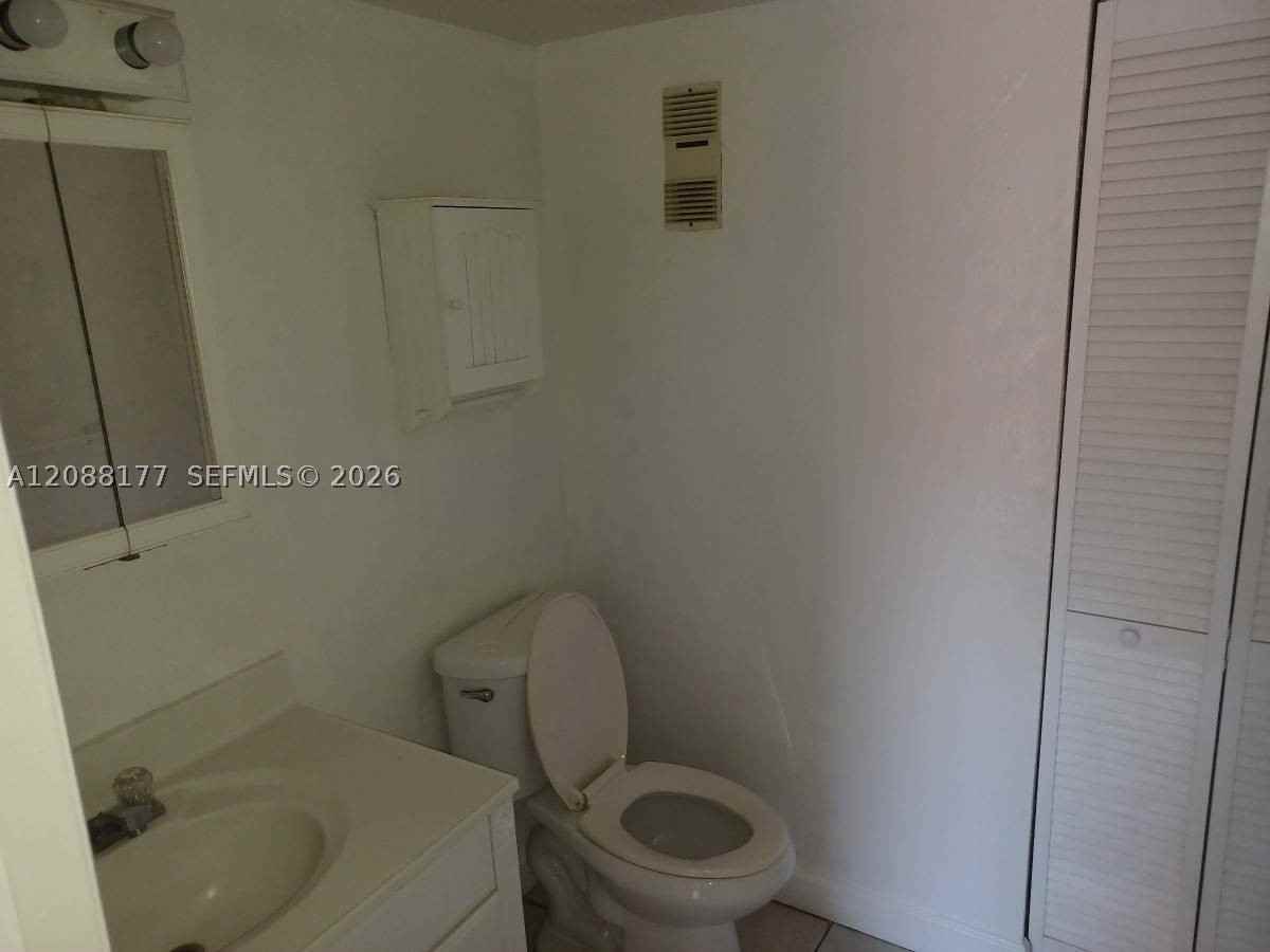 7170 Fairway Dr #M2 - Photo 6 of 27