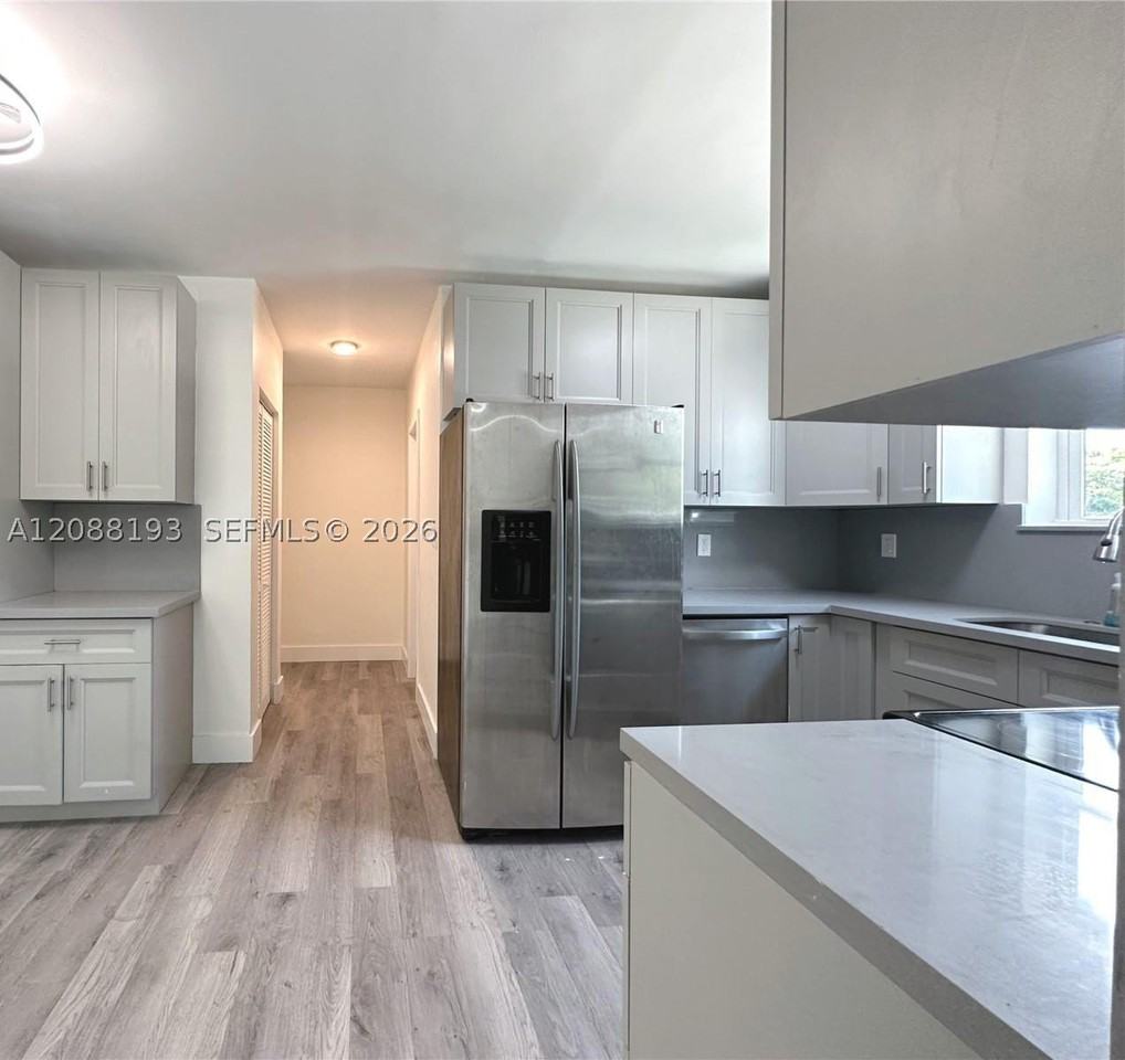 2115 Nw 185th St #A - Photo 5 of 16