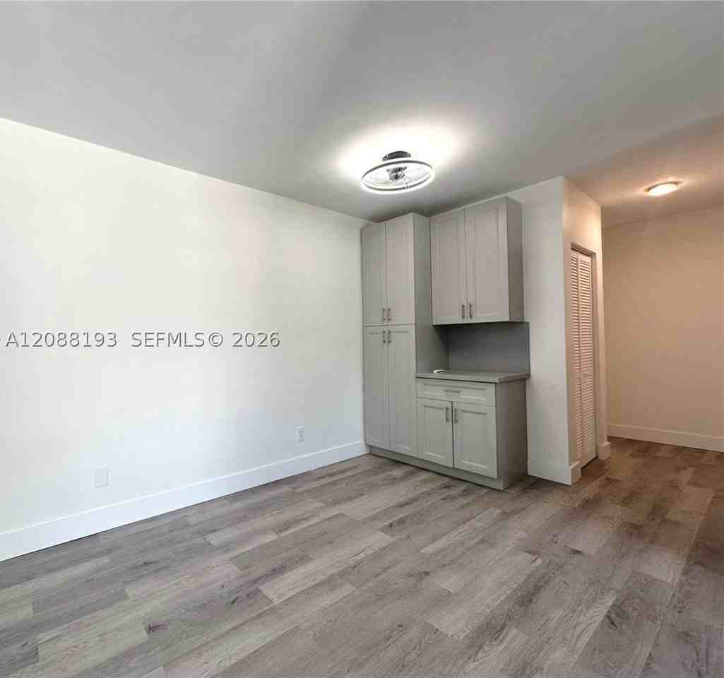 2115 Nw 185th St #A - Photo 6 of 16