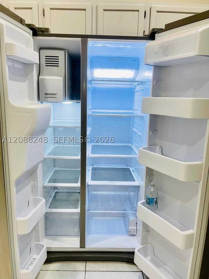 8995 Nw 148th St #8995 - Photo 6 of 41