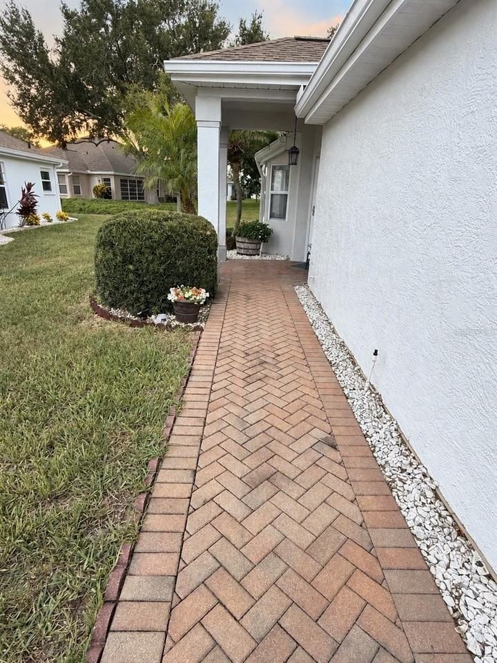 645 Mcdaniel St #645 - Photo 3 of 45