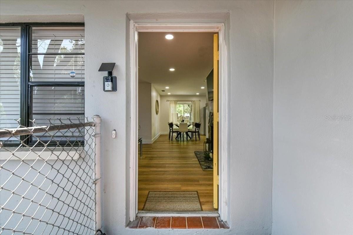 1003 Engman St - Photo 3 of 27
