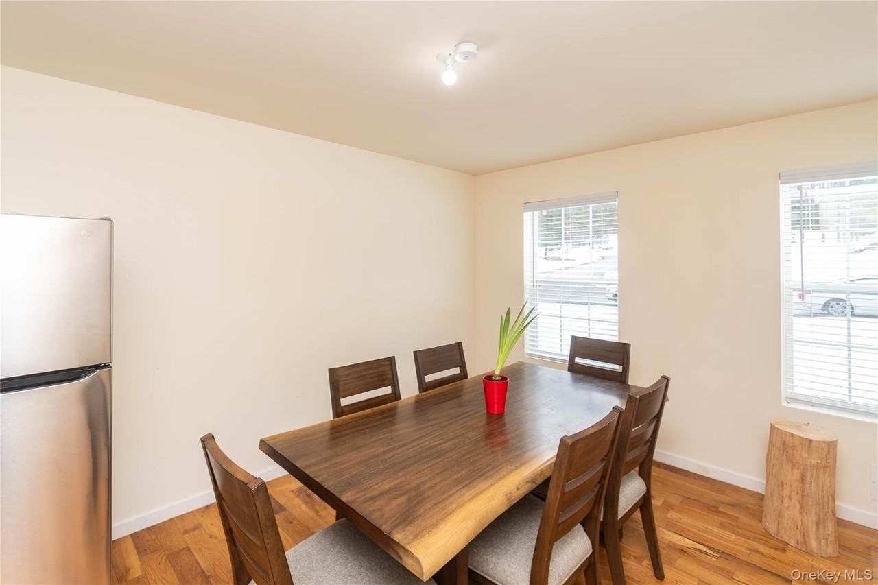 62 Bristol Cir - Photo 6 of 35