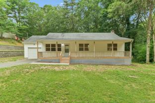 22 Red Maple Rd - Photo 1 of 1