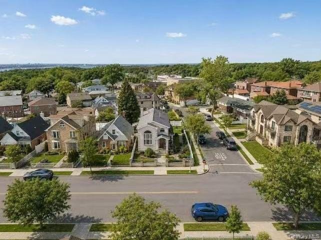 245th 61st ave - Photo 4 of 11