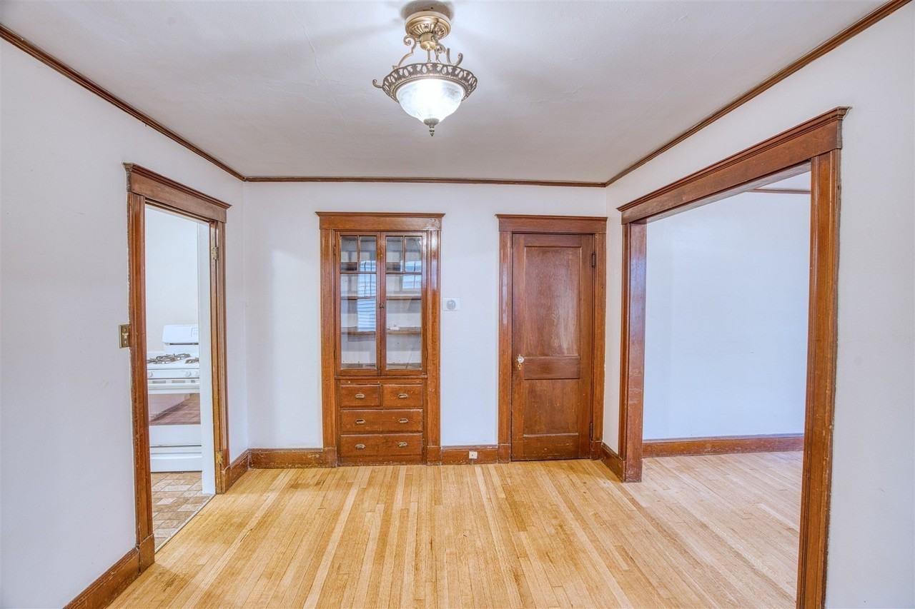 29 Channing St #4 - Photo 7 of 32