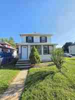featured image of 39 Sunset Ave E