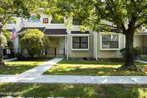 featured image of 1103 Arlington Dr