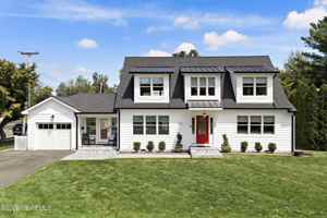 featured image of 225 Hance Rd
