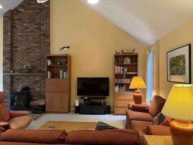 624 Otter Rd - Photo 3 of 16