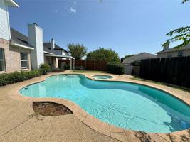 featured image of 1016 Telluride Dr