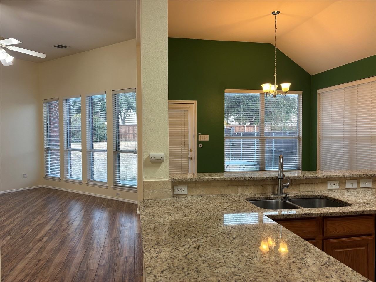 1002 Annalea Brook Dr - Photo 3 of 11