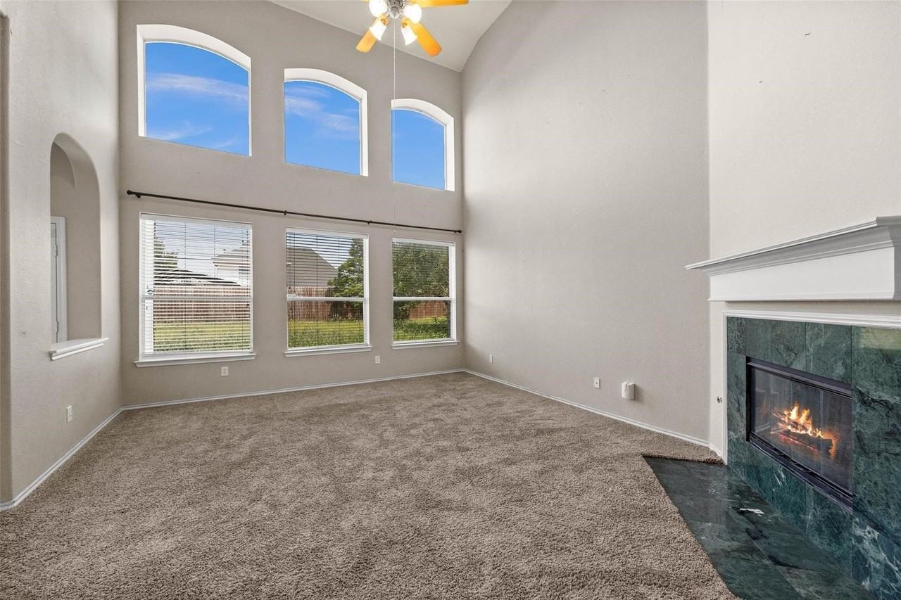 5544 Clay Ct - Photo 2 of 20