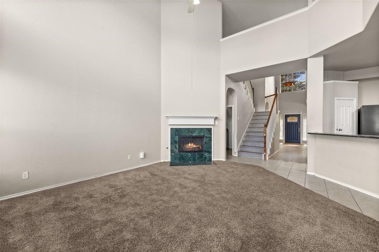 5544 Clay Ct - Photo 3 of 20