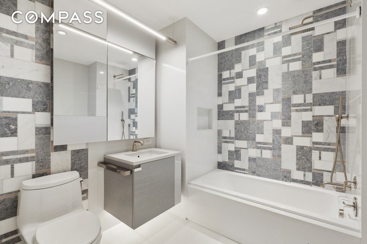 138 Willoughby St #23E - Photo 7 of 24
