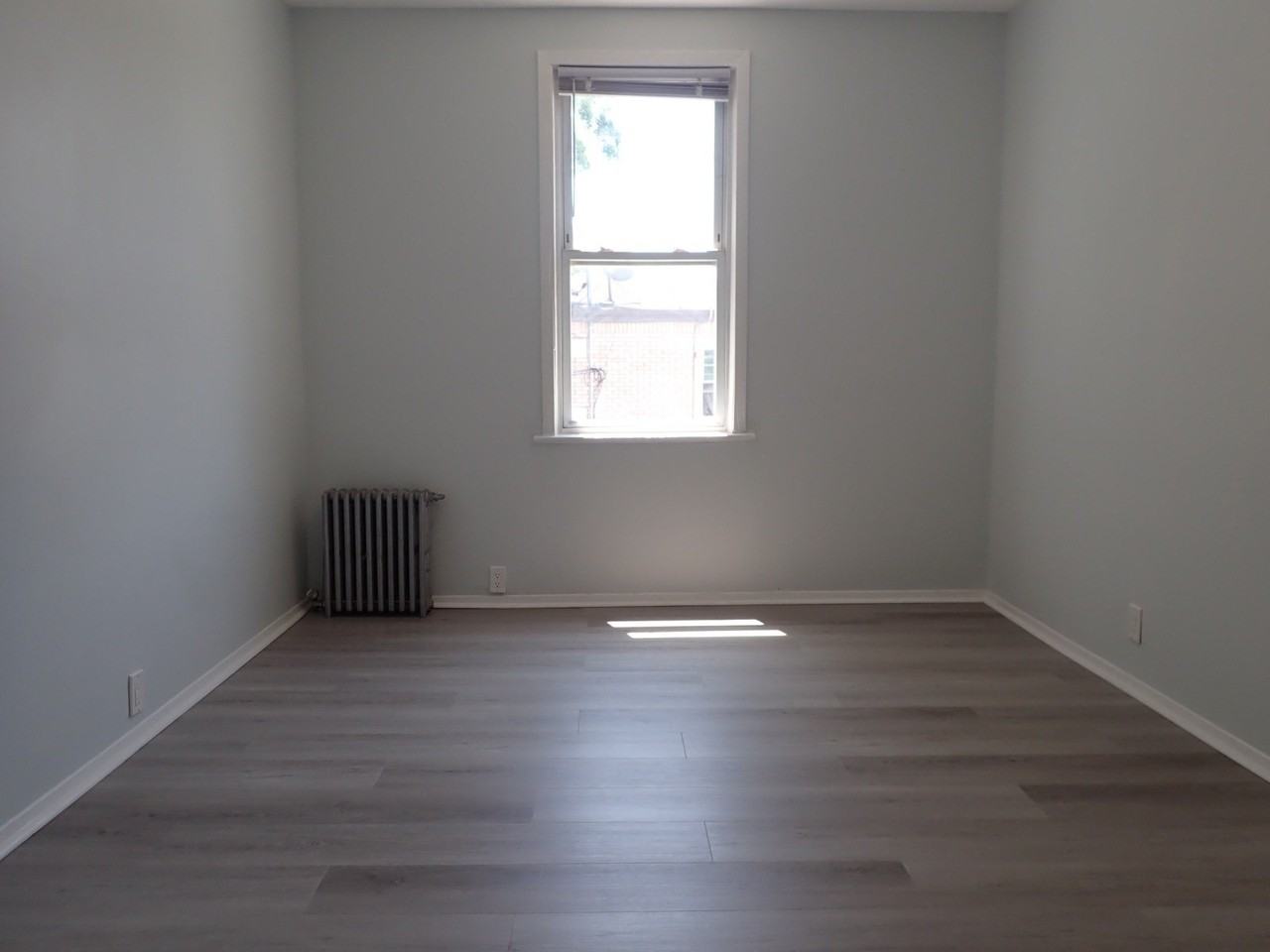 13522 129th St #2 - Photo 5 of 11