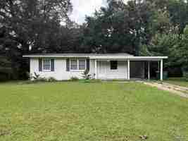 featured image of 912 Clearview Ave