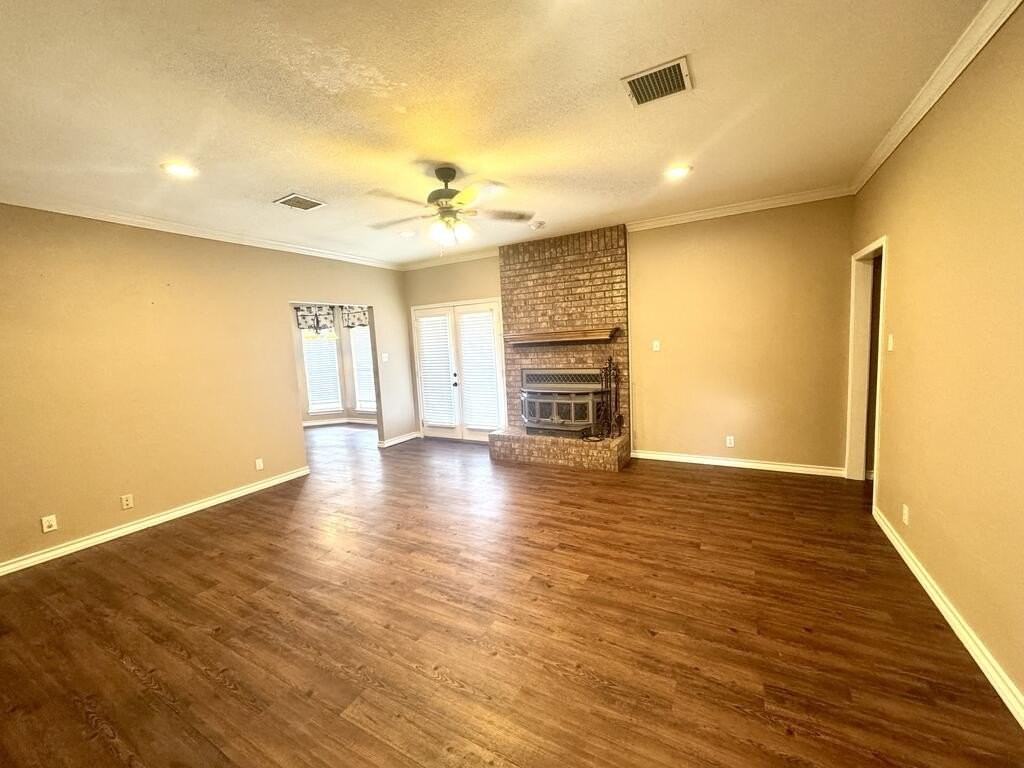 3507 Dentcrest Dr - Photo 3 of 18