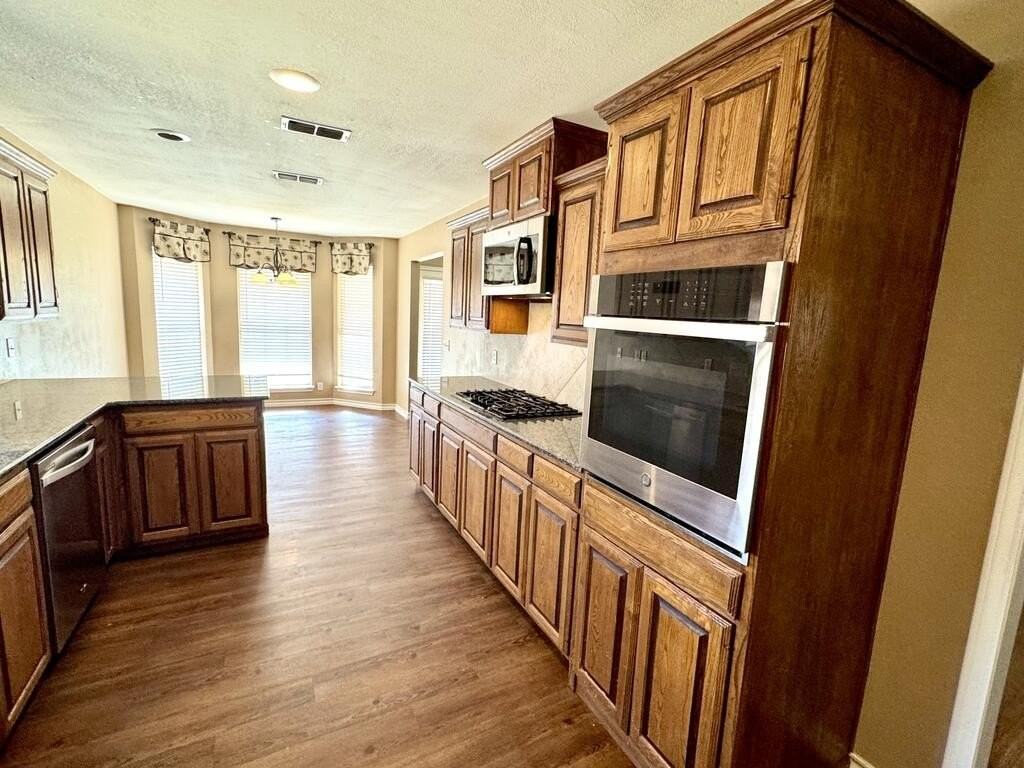 3507 Dentcrest Dr - Photo 5 of 18