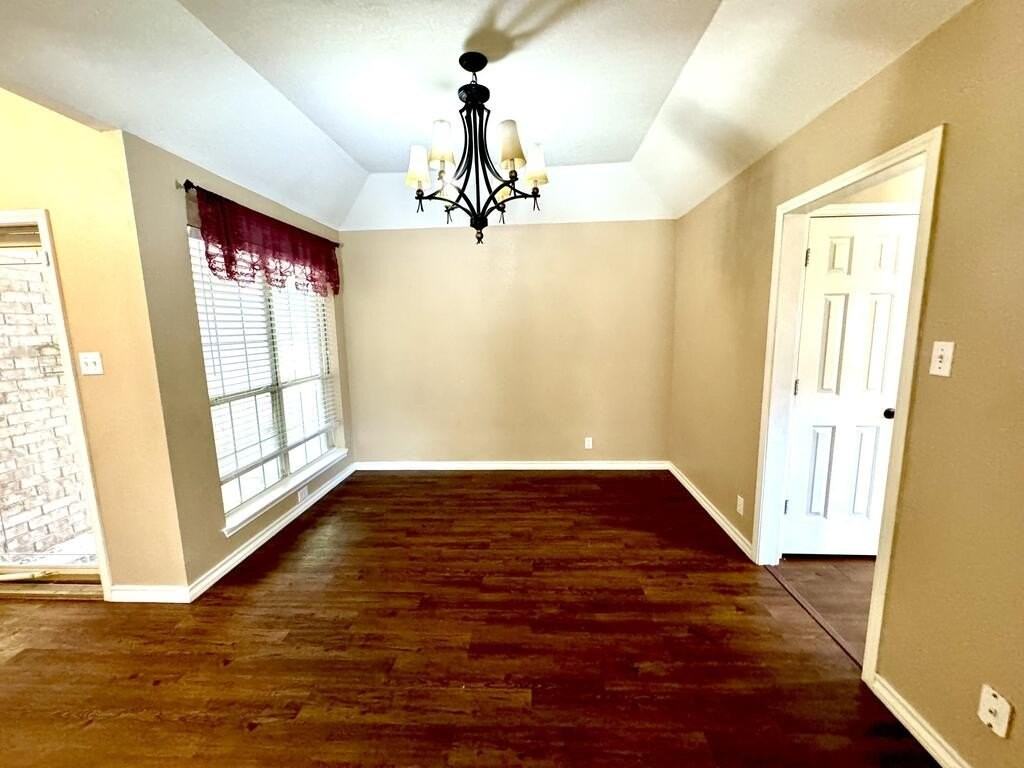 3507 Dentcrest Dr - Photo 7 of 18