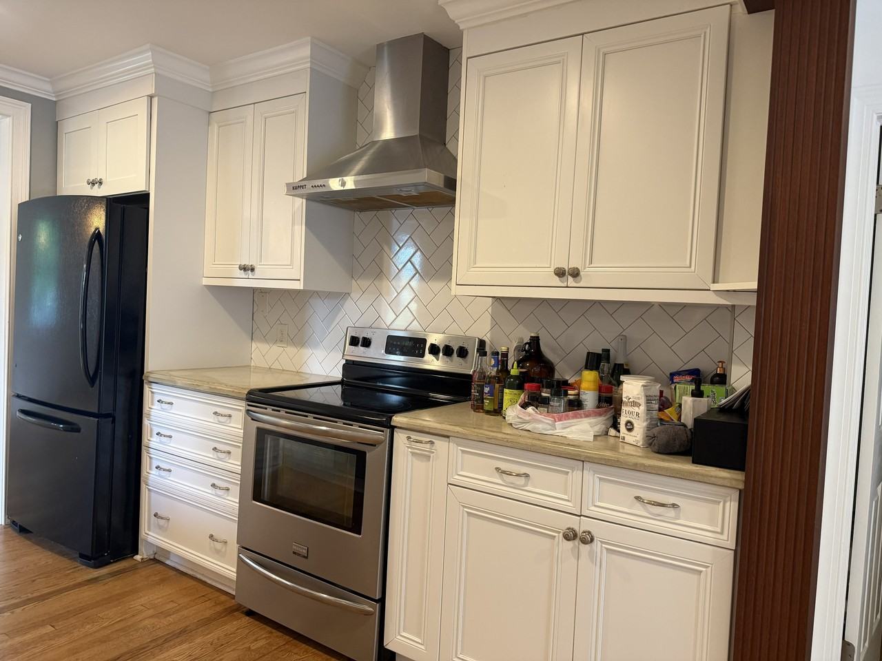 1658 Foster Rd #1 - Photo 4 of 41