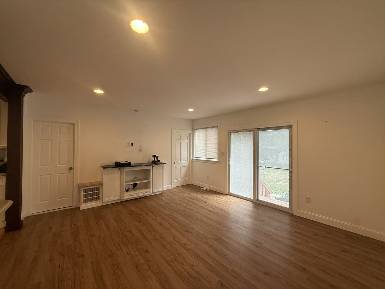 1658 Foster Rd #1 - Photo 7 of 41