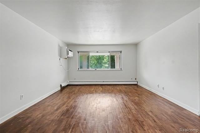 525 Fairbrook St #207 - Photo 6 of 22