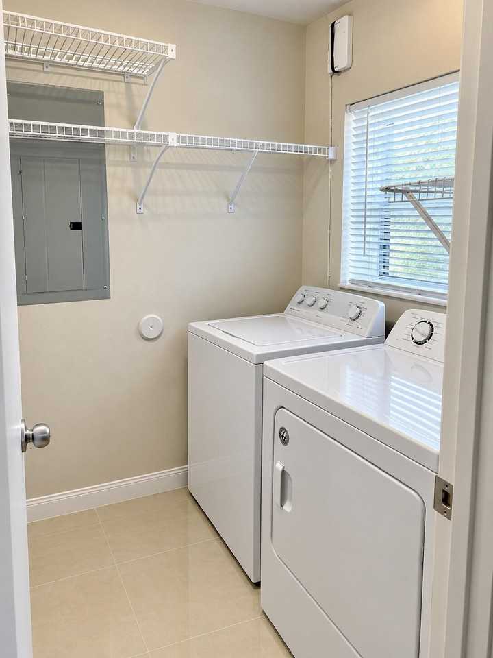 5150 Fountains Dr S #211 - Photo 6 of 39