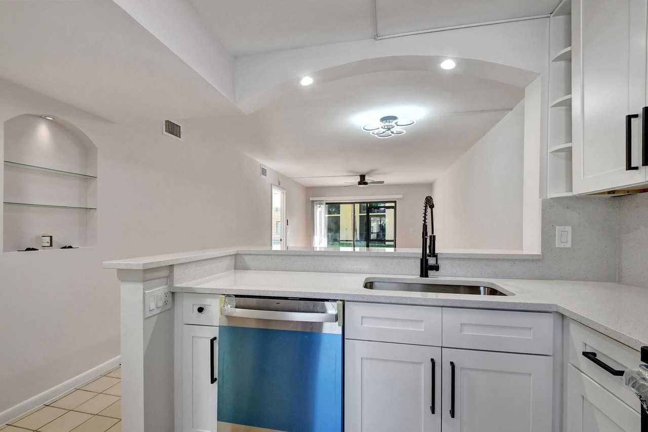 6550 Somerset Dr #107 - Photo 7 of 38