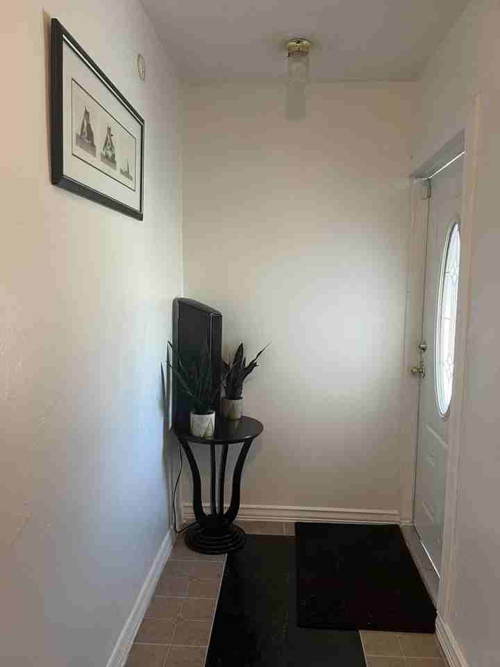151 Nw 31st Ave - Photo 5 of 12