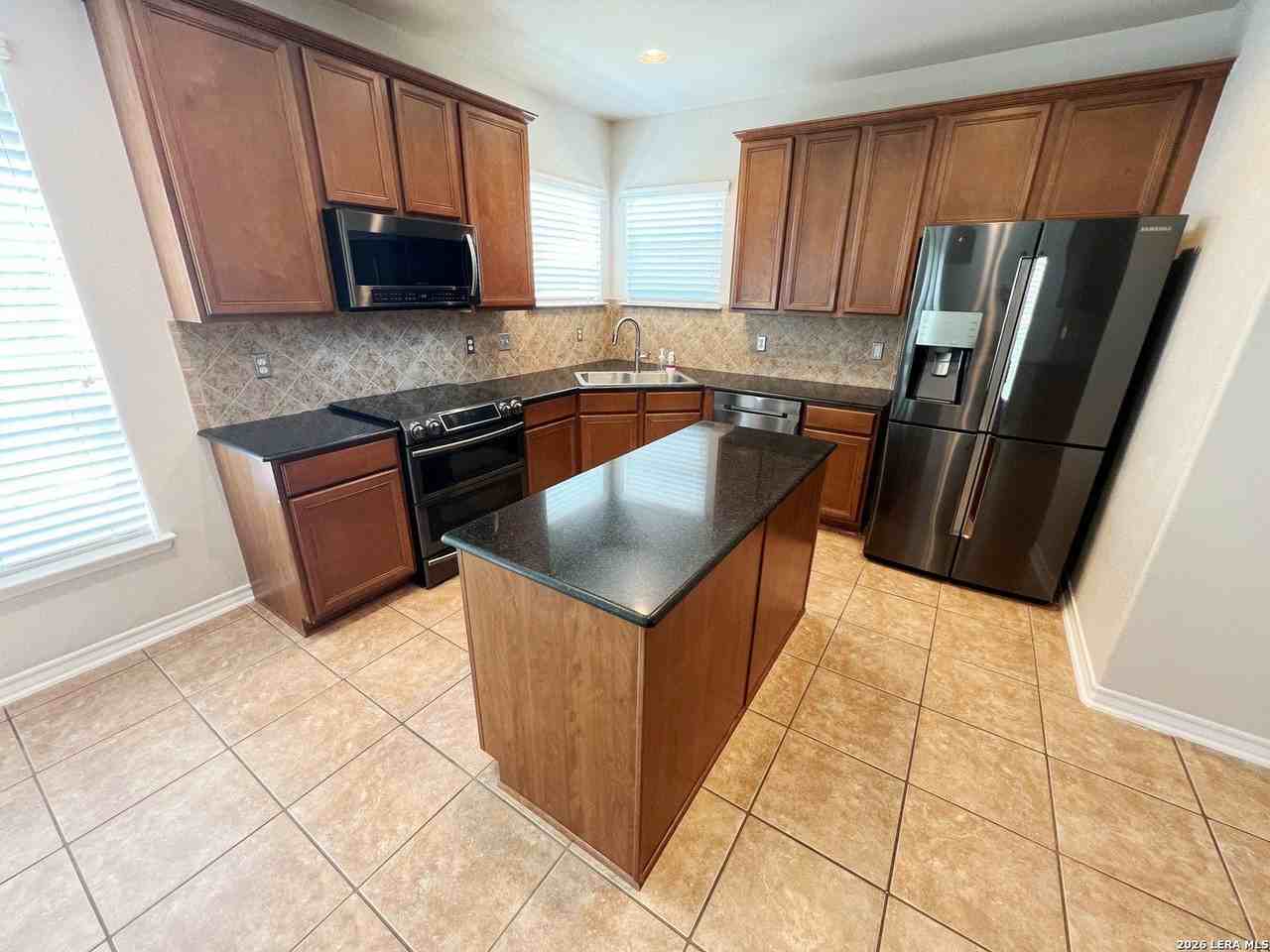 19411 Sweet Oak - Photo 7 of 50