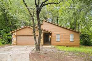 featured image of 2399 Stonebridge Ln
