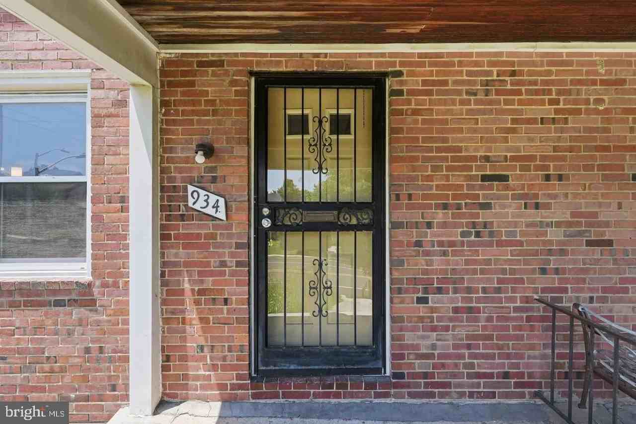 934 Argonne Dr - Photo 7 of 40