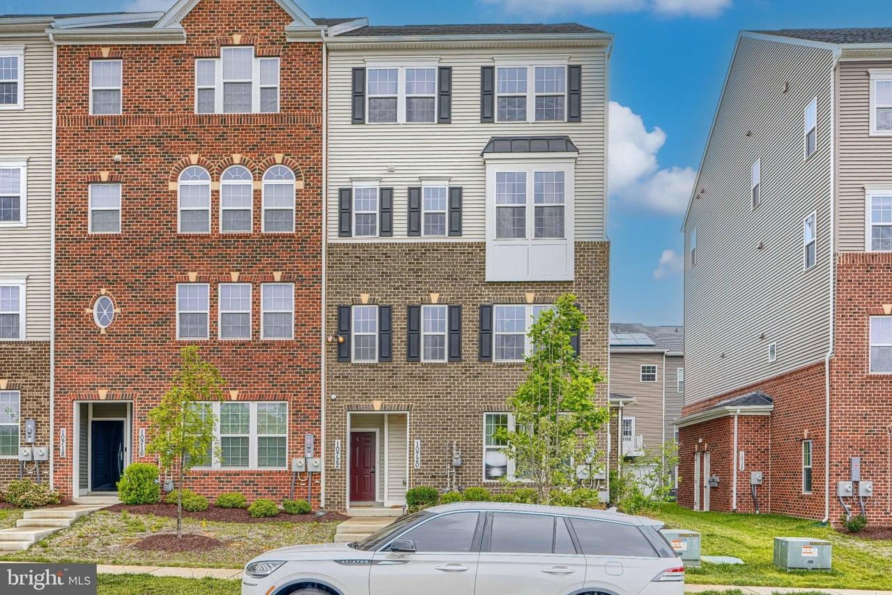 10720 Presidential Pkwy - Photo 2 of 45