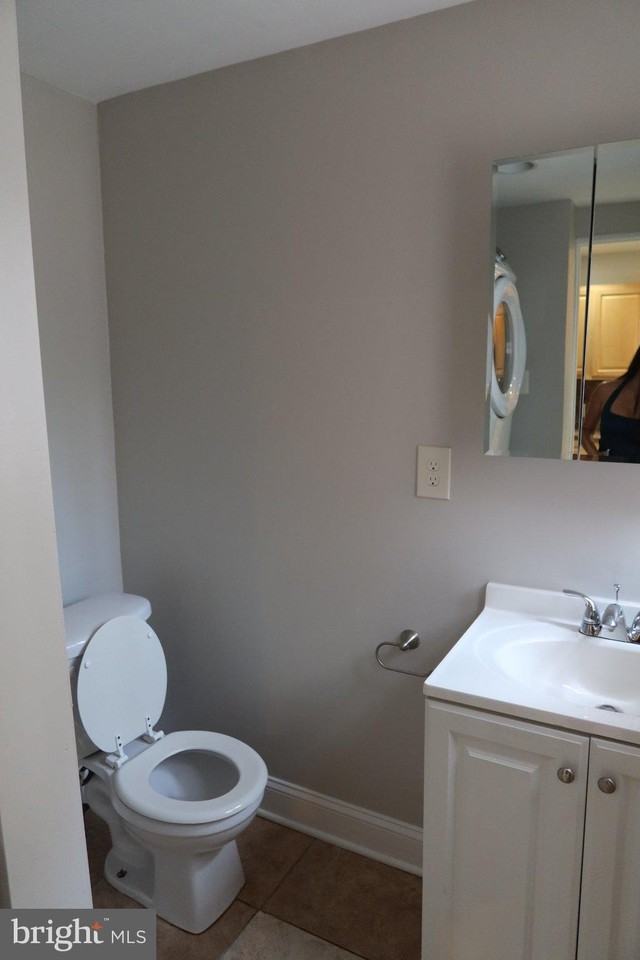 1726 S Orianna St - Photo 6 of 16