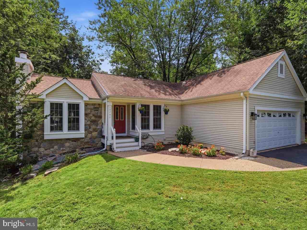 10799 Adare Dr - Photo 2 of 50