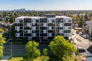 featured image of 2040 37 St Sw