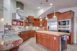 2703 Lobelia Rd - Photo 1 of 1