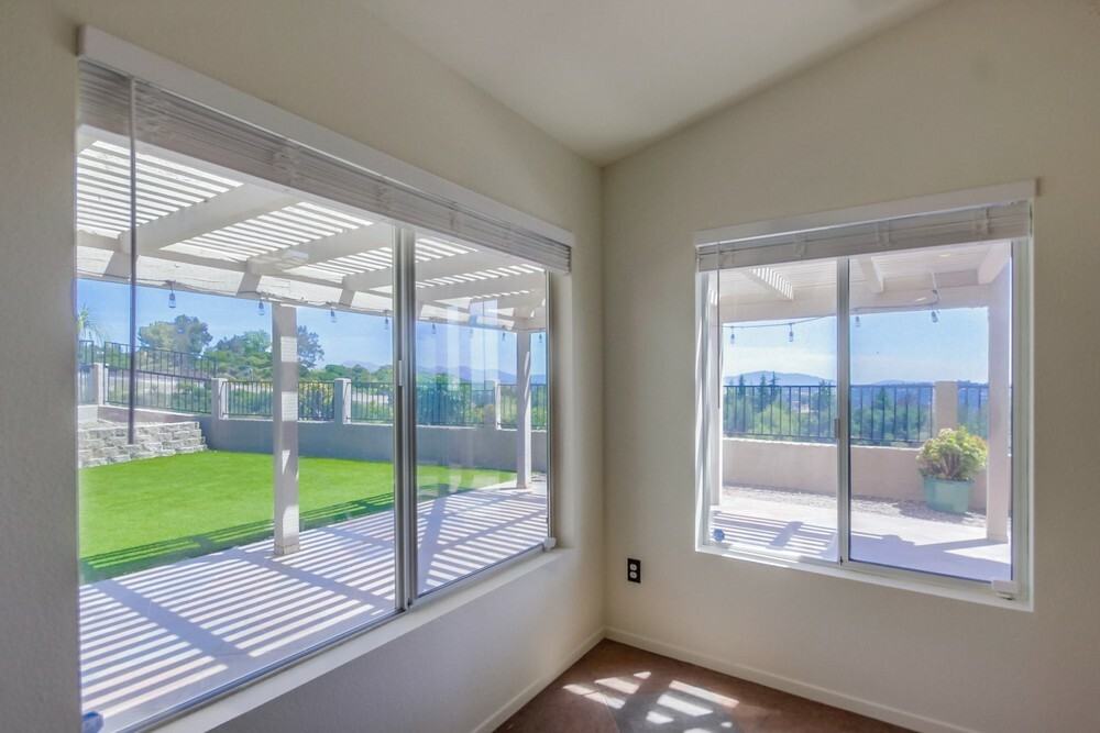 2703 Lobelia Rd - Photo 5 of 50
