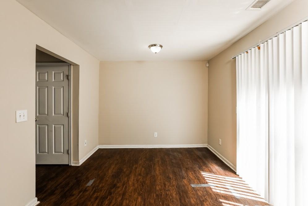 3504 Hopkins Ct - Photo 7 of 17