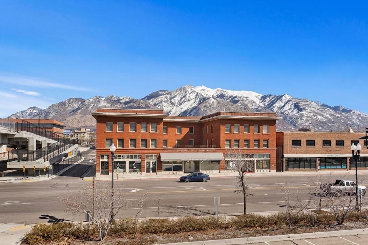 Historic Character, Downtown Convenience | New Brigham Apartments in Ogden - Photo 3 of 7