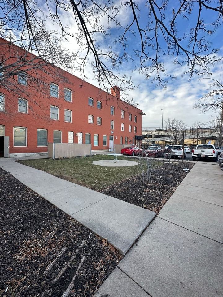 Historic Character, Downtown Convenience | New Brigham Apartments in Ogden - Photo 4 of 7